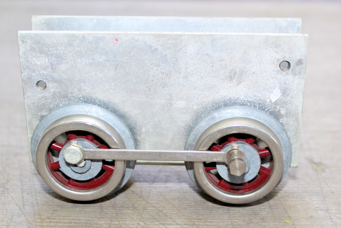 Williams Ives O Gauge 1694 Dummy Motor Block w/ Wheels & Rods