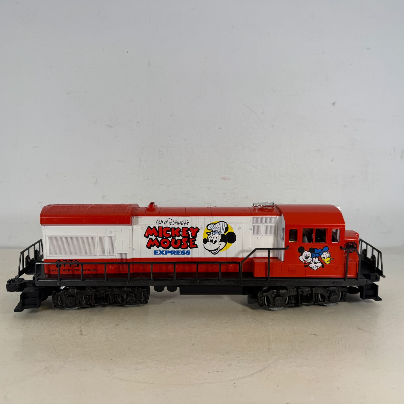 Lionel 6-8773 O Gauge Disney Mickey Mouse Express U 36B Diesel Engine Locomotive