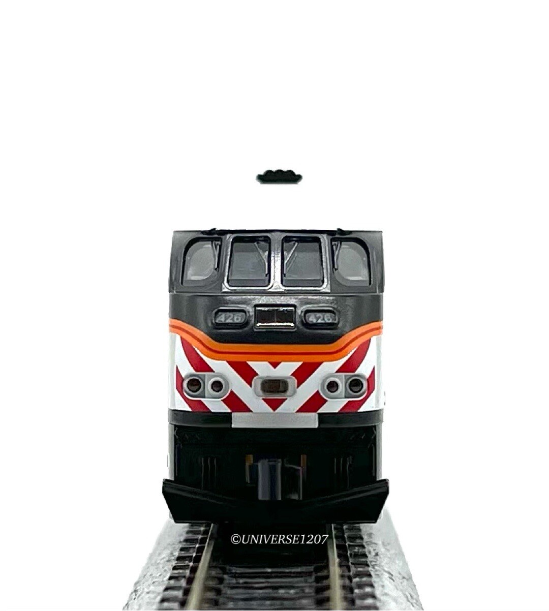 N Scale Kato 176-6122 MPI MP36PH Chicago Metra #426 Diesel Engine Locomotive NIB