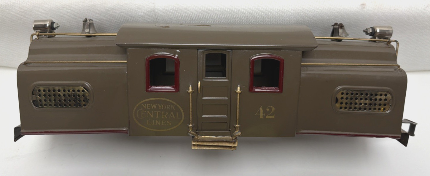 LIONEL PREWAR STANDARD GAUGE 42 ELECTRIC LOCOMOTIVE SHELL WITH TRIM – REPAINTED