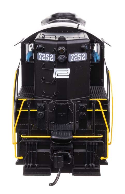 Walthers Proto ~ HO Scale ~ EMD GP9 ~ DC ~ Penn Central PC #7252 ~ 920-49731