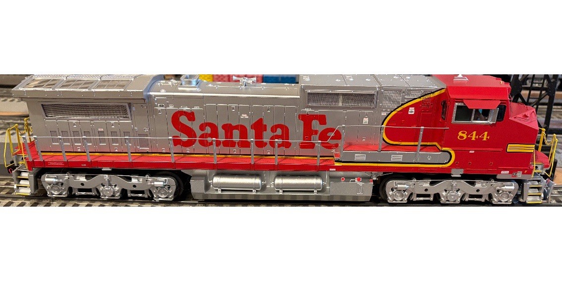 MTH PREMIER SANTA FE DASH-8 DIESEL ENGINE PS3! 20-21976-1 O SCALE DASH 8