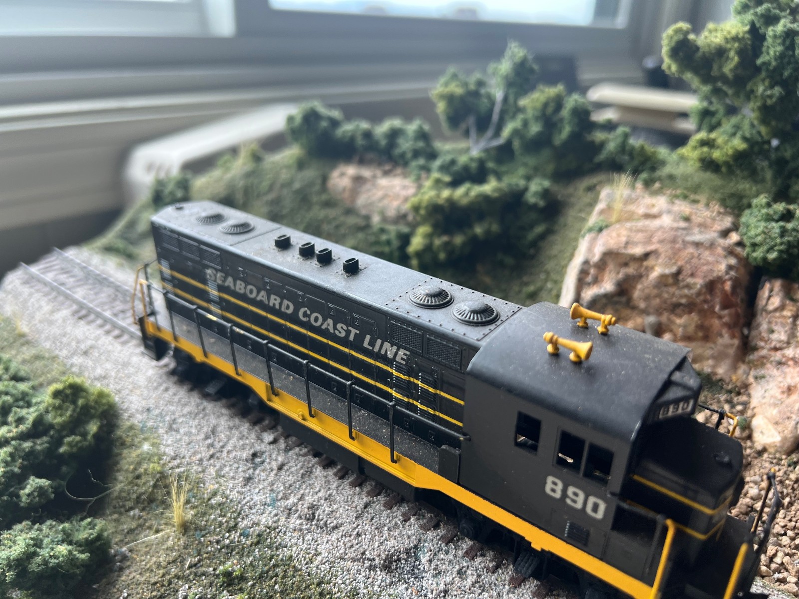 One of a kind Custom HO ATHEARN Fantasy CF-7 SEABOARD COAST LINE SCL #890 DUMMY