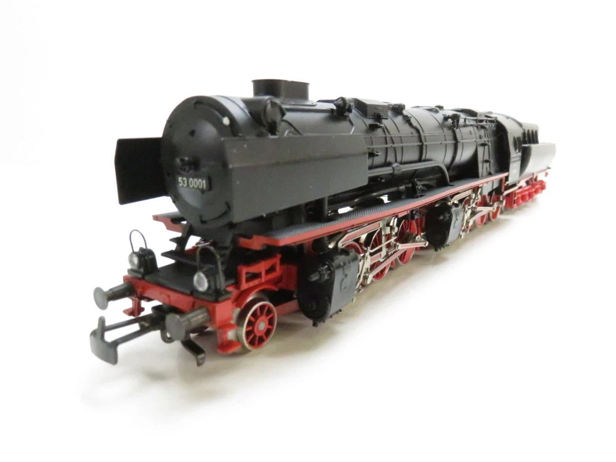 Märklin 8302 BR 53 0001 DRG Black Steam Locomotive, Red Frame