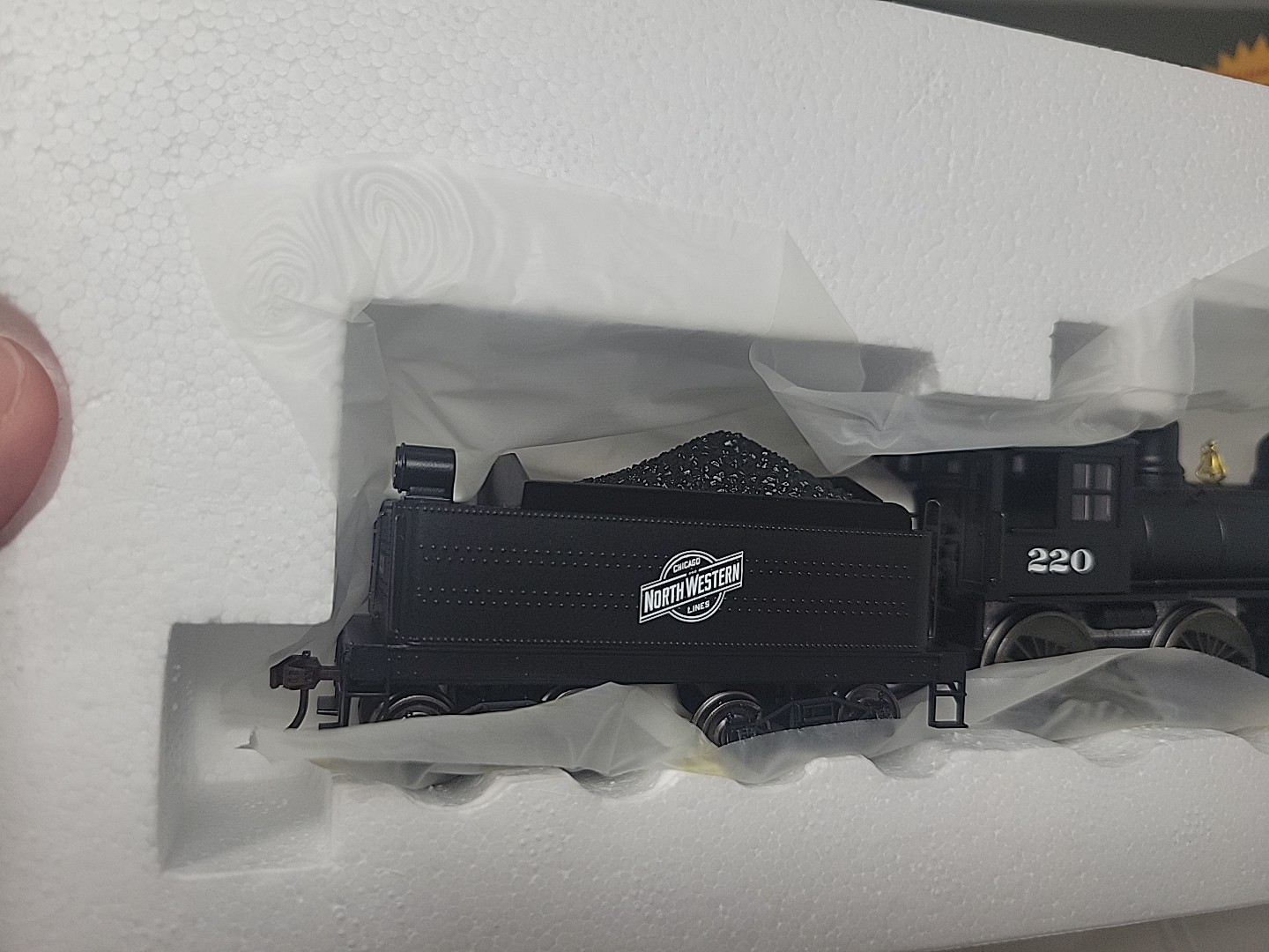 HO ROUNDHOUSE 84531 4-4-0 STEAM LOCOMOTIVE CHICAGO & NORTH WESTERN CNW DCC SOUND