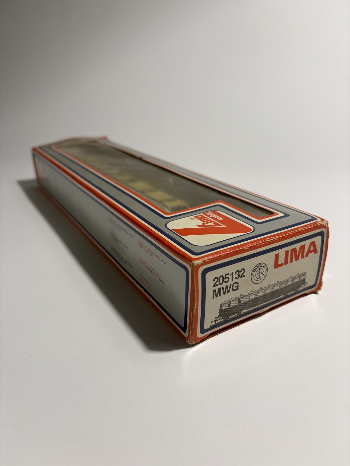 Lima 205132 GWR Diesel Locomotive – OO Scale