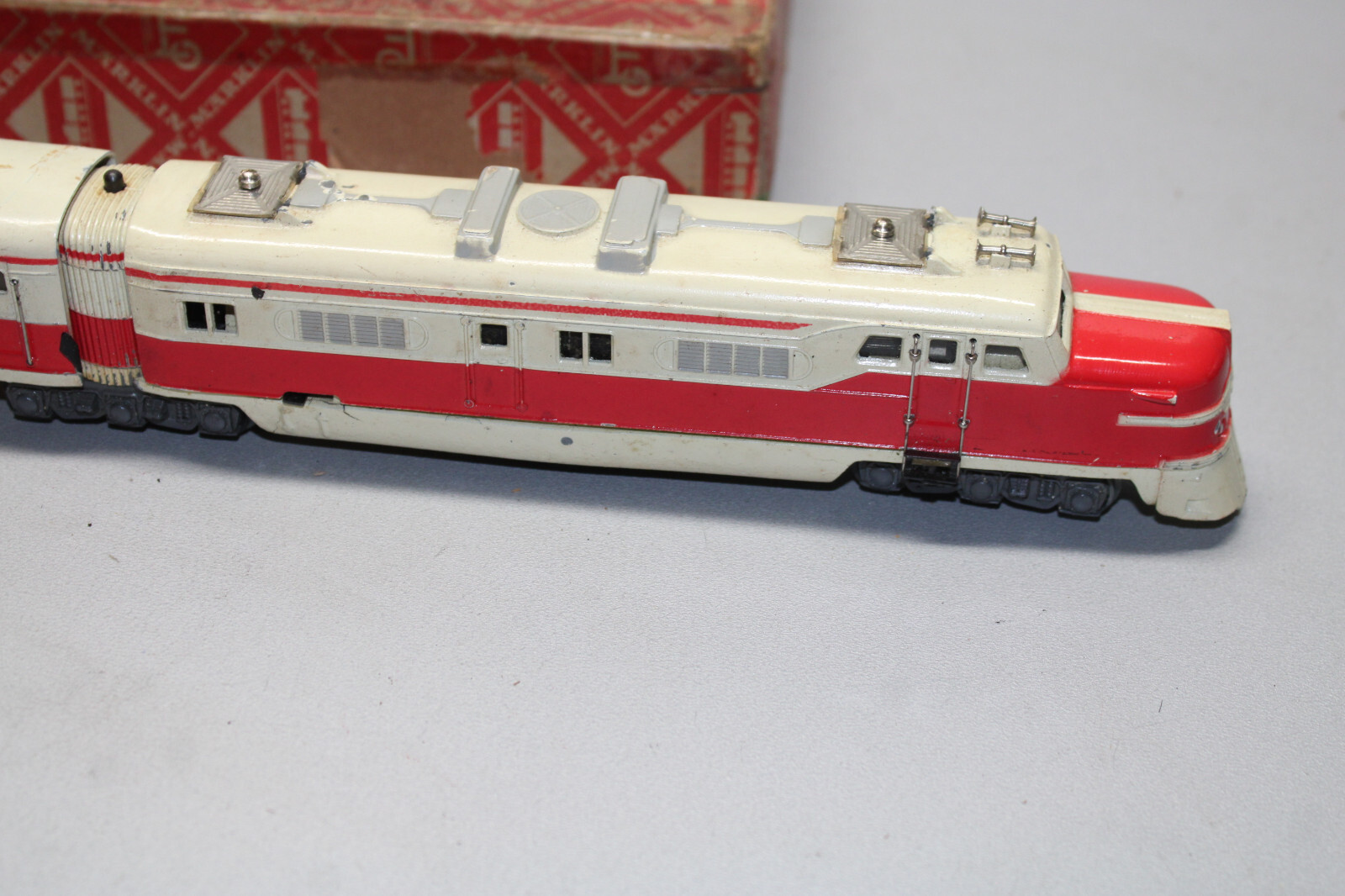 Märklin ST800 R Express Multiple Unit Train Gauge H0 Diamond Box