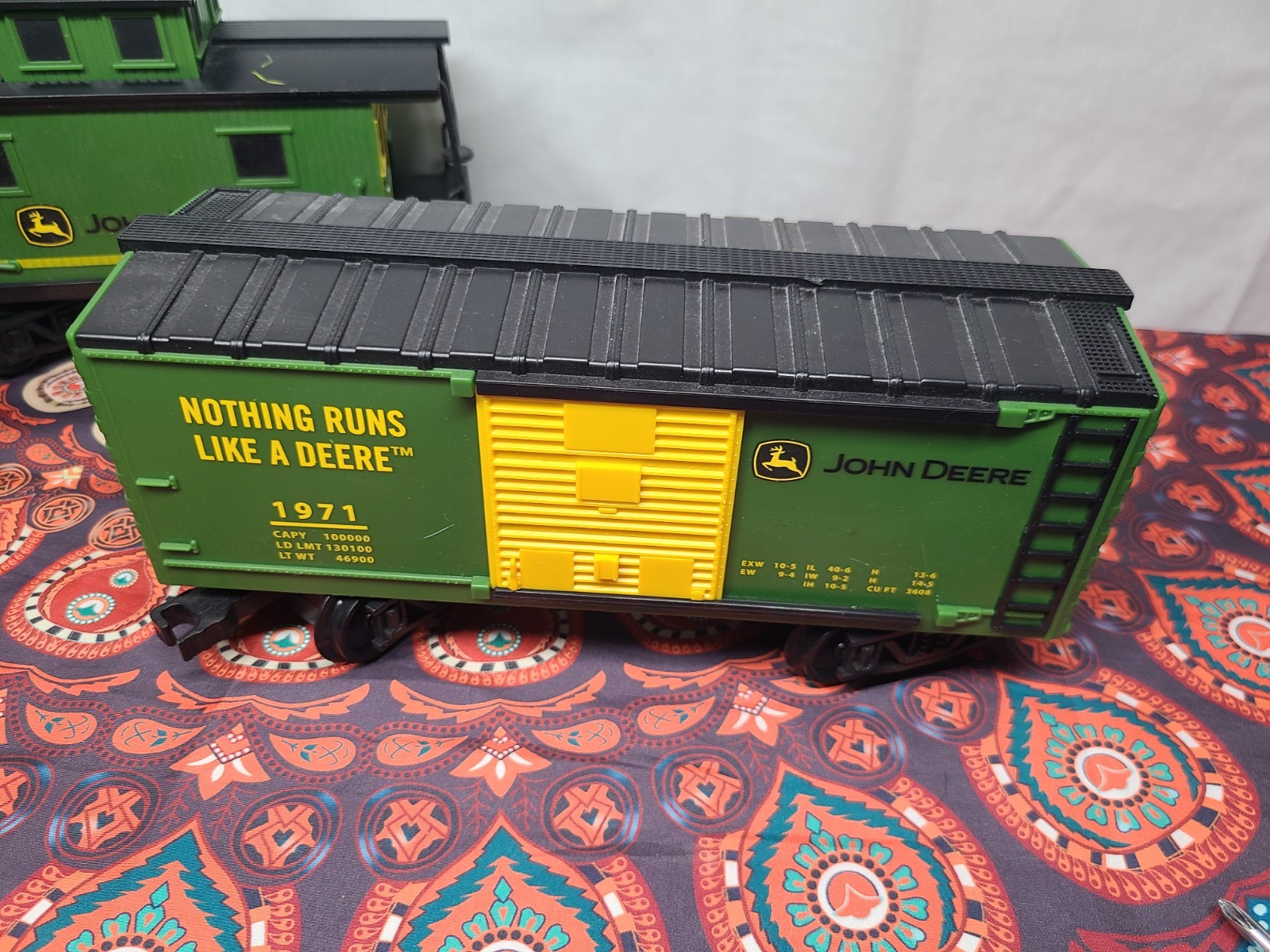 Lionel John Deere Battery Powered Ready-To-Play Train Set 2016 No Remote