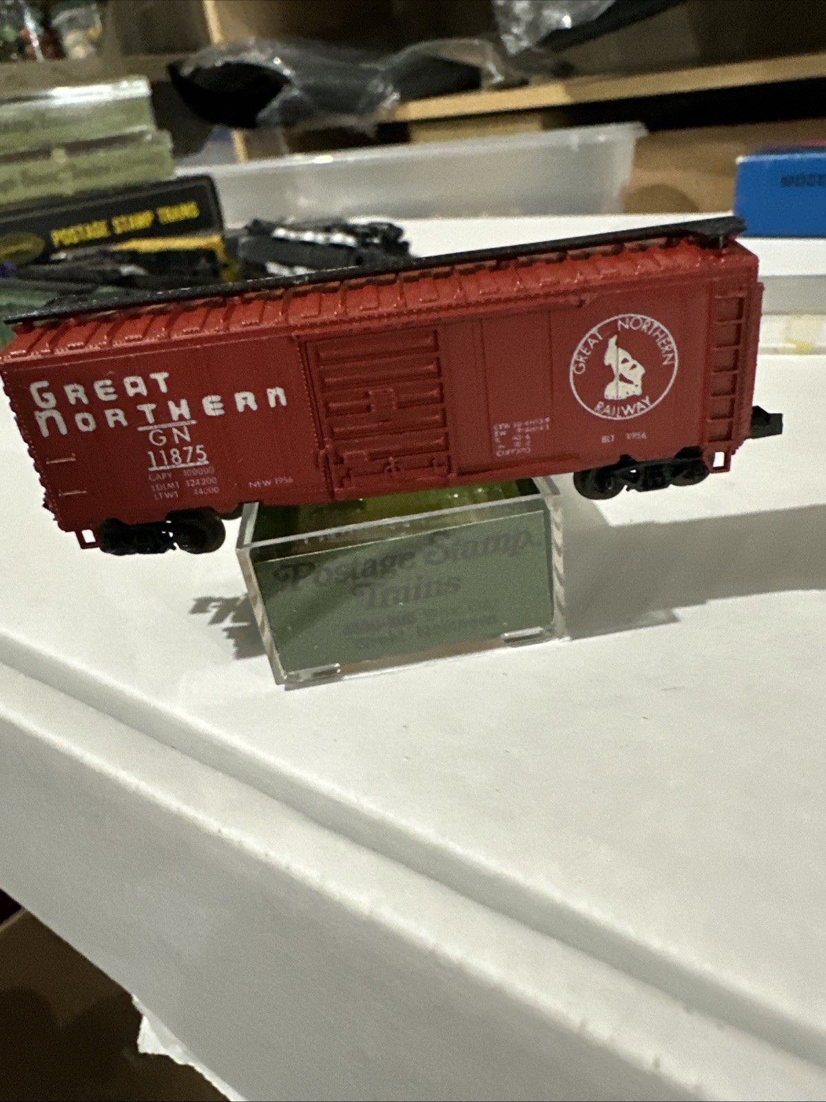 Aurora Postage Stamp Train N Scale #4859 Penn Central Locomotive Plus Lot