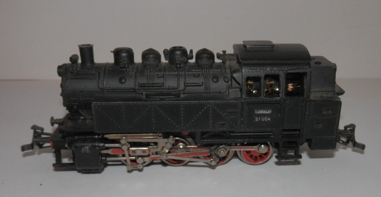Vintage Marklin HO POWERED 0-8-0 81004 Tank Loco #3031 – W. Germany 1959-1970