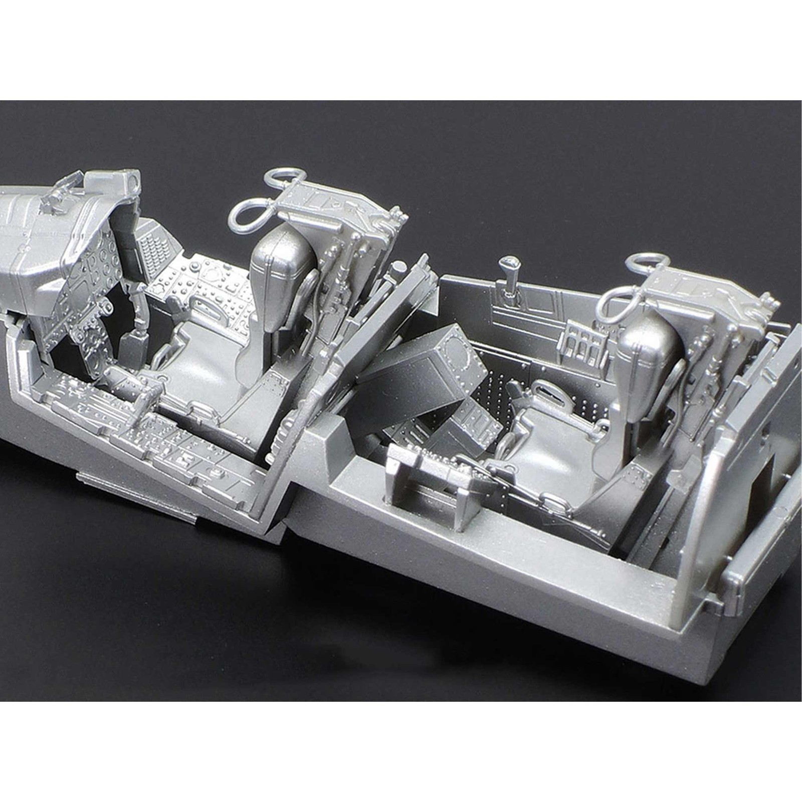 Tamiya 1/48 McDonnell Douglas F 4B Phantom II TAM61121 Plastics Cars/Trucks