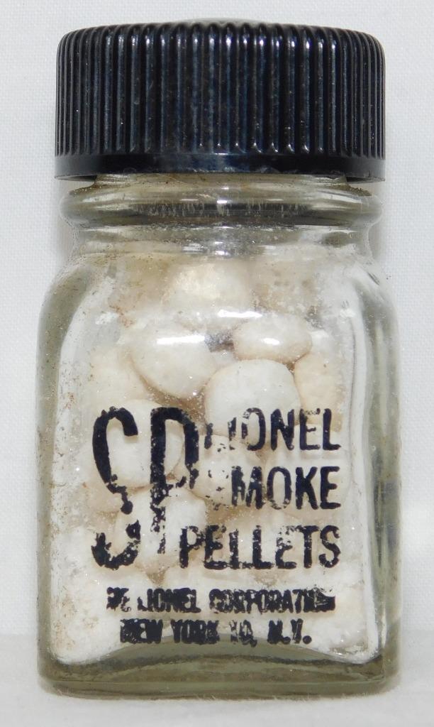 Lionel SP Smoke Pellets bottle FULL 50 tablets CLEAR bottle Early 1940s blkPrint