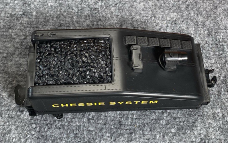 Lionel Electric Trains Chessie System 2-4-0 Steam Locomotive And Tender 6-18713