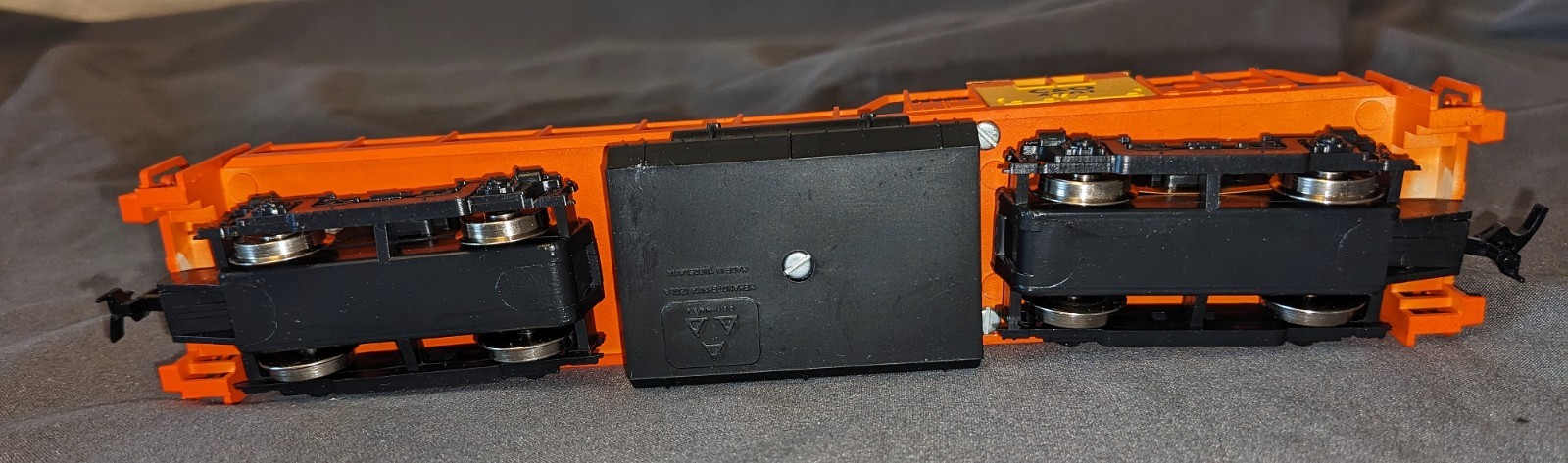 MEHANO ELECTRIC LOCOMOTIVE CHESSIE SYSTEM C&O 4301 HO MODEL TRAIN ENGINE