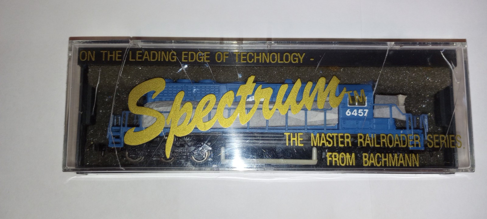 Bachman Spectrum Series N Scale “CONRAIL DIESEL LOCOMOTIVE #6457” Tested