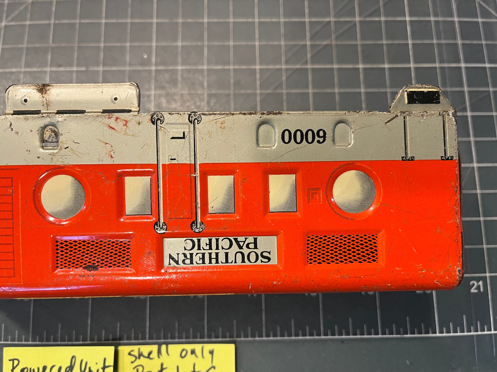 Marx Train SP 6000 POWERED Diesel Locomotive Engine METAL SHELL ONLY PART LOT C