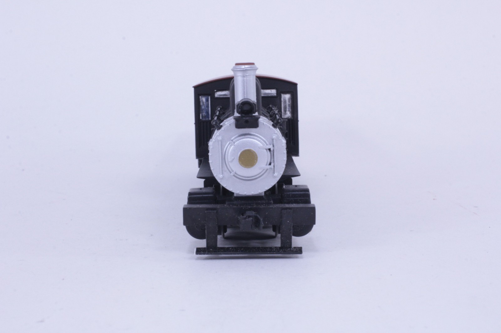 Model Power HO Scale Southern Pacific #607 0-8-0 DC Powered Locomotive
