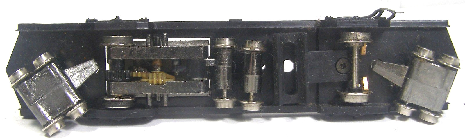 Unknown Brand Model RR HO Scale Internal Locomotive Chassis Parts TWJ