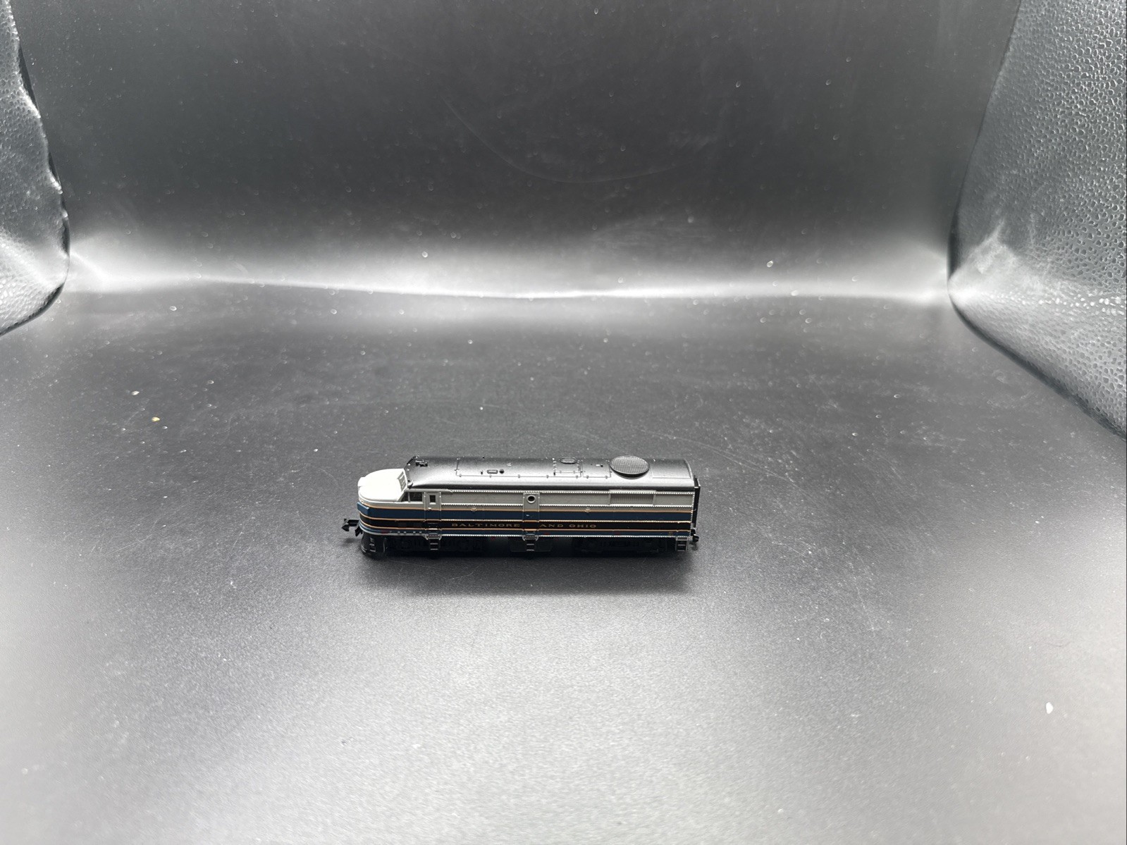 N Gauge Life Like B&O FA2 Diesel Locomotive READ F.88