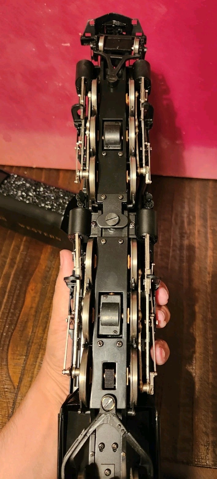 Vintage O-Gauge Brass 1200 Norfolk And Western Steam Locomotive & Tender RARE!!