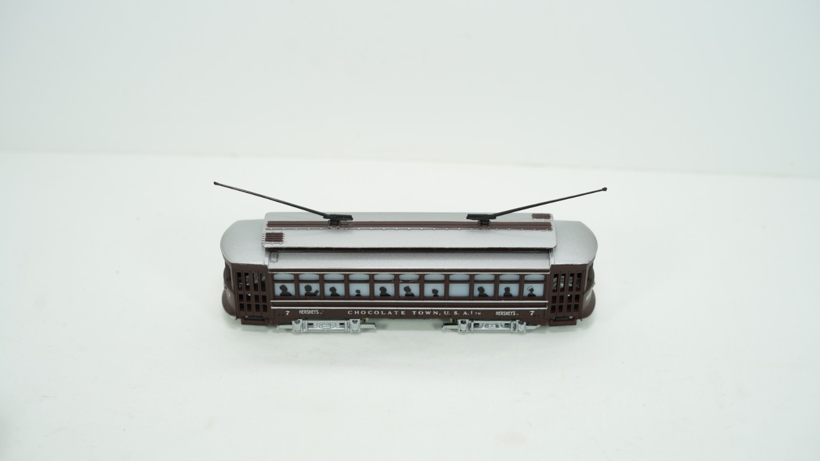 Bachmann HO Scale Hershey Brill Trolley #7 & #9 Item 61037 61039 NEW W14