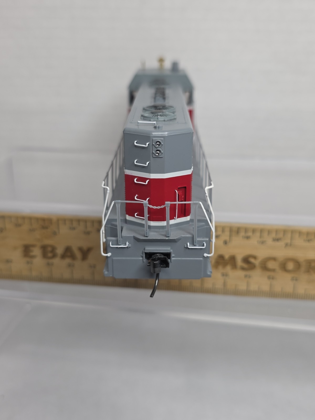 Athearn RTR HO Scale 91547 Indiana Railroad CF7 Diesel Road Switcher DCC Ready