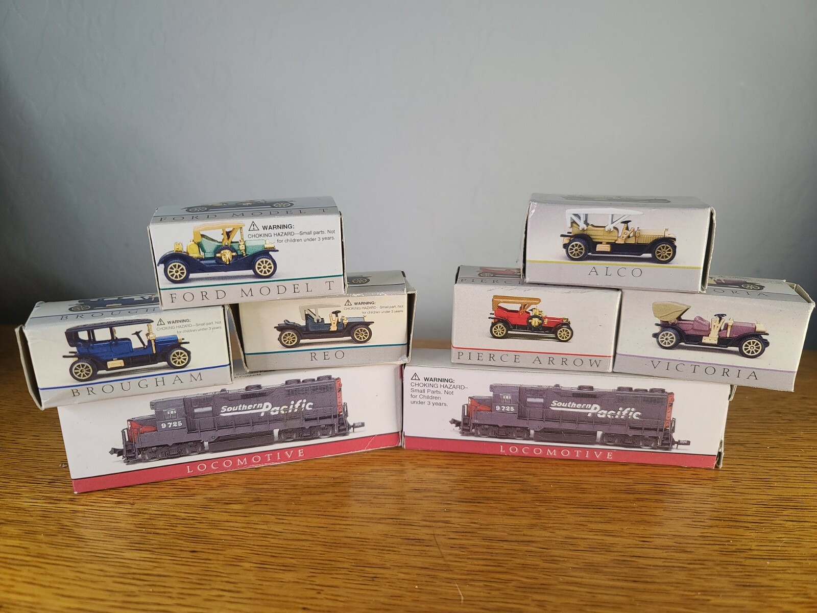 High Speed Metal Products Southern Pacific Train Car and Car Lot