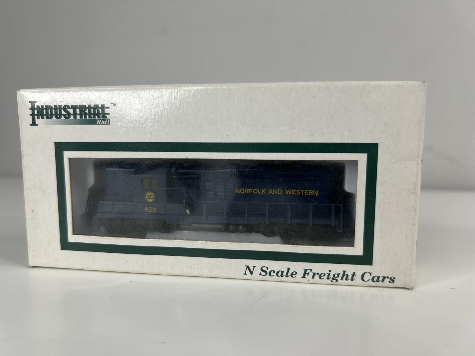 Locomotive 920 Norfolk and Western Industrial N scale Lifelike 04695. Brand New