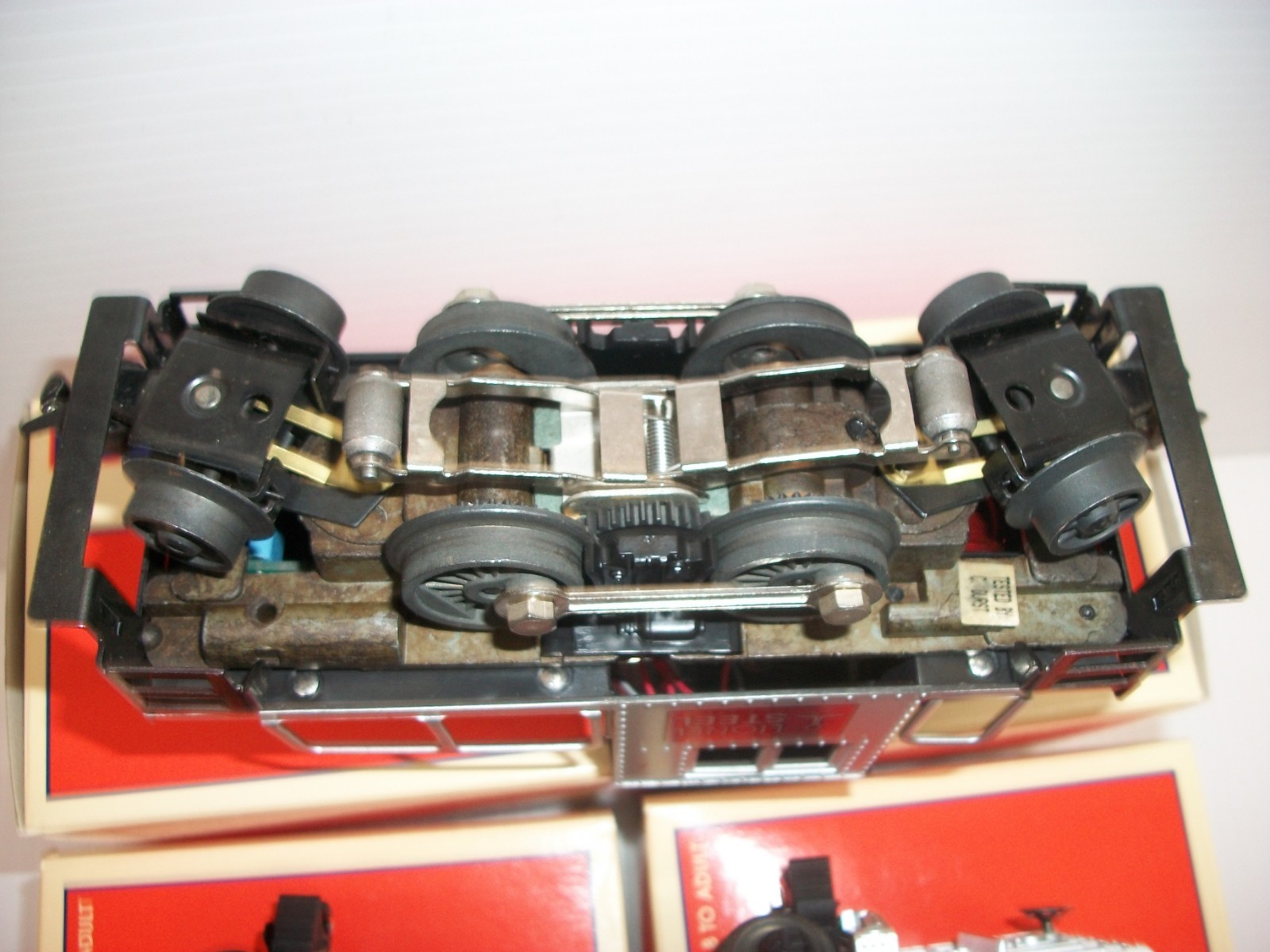 LIONEL 6-11912 ” LIONEL STEEL DIESEL & TWO DIE CAST ORE CARS ” LOT #46743