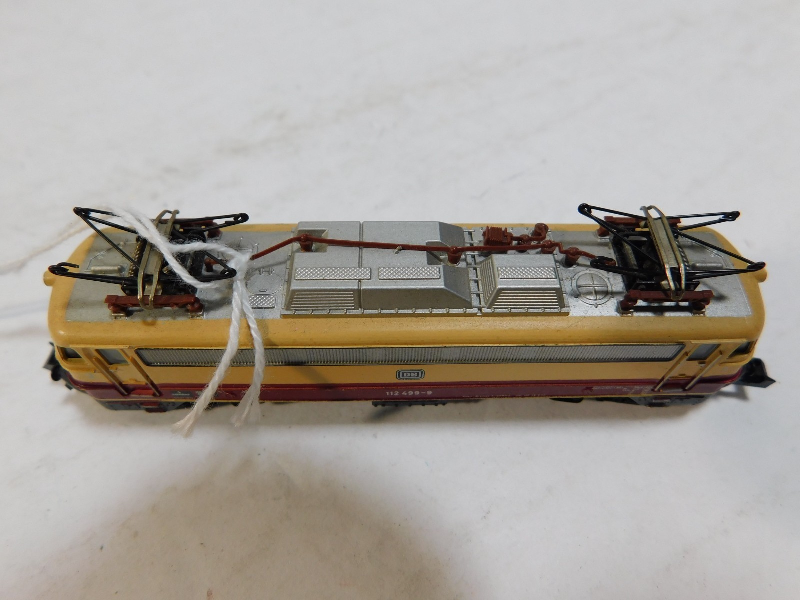 Trix Express N Scale Electric Locomotive DB 112 499-9 Yellow Red (NB)