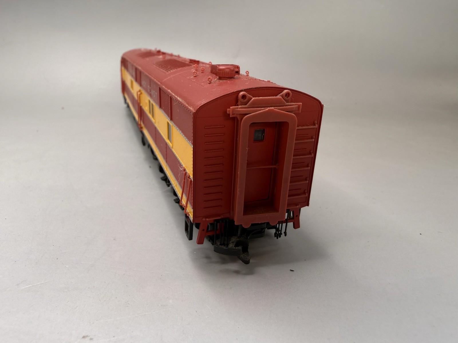 HO Proto 2000 Florida East Coast EMD E7A No. 1012 Powered Locomotive