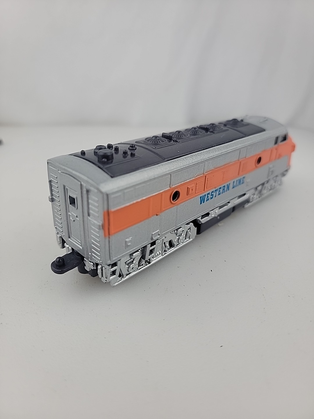 6.5″ Schylling Western Line Train Pull Back Action Diecast Locomotive