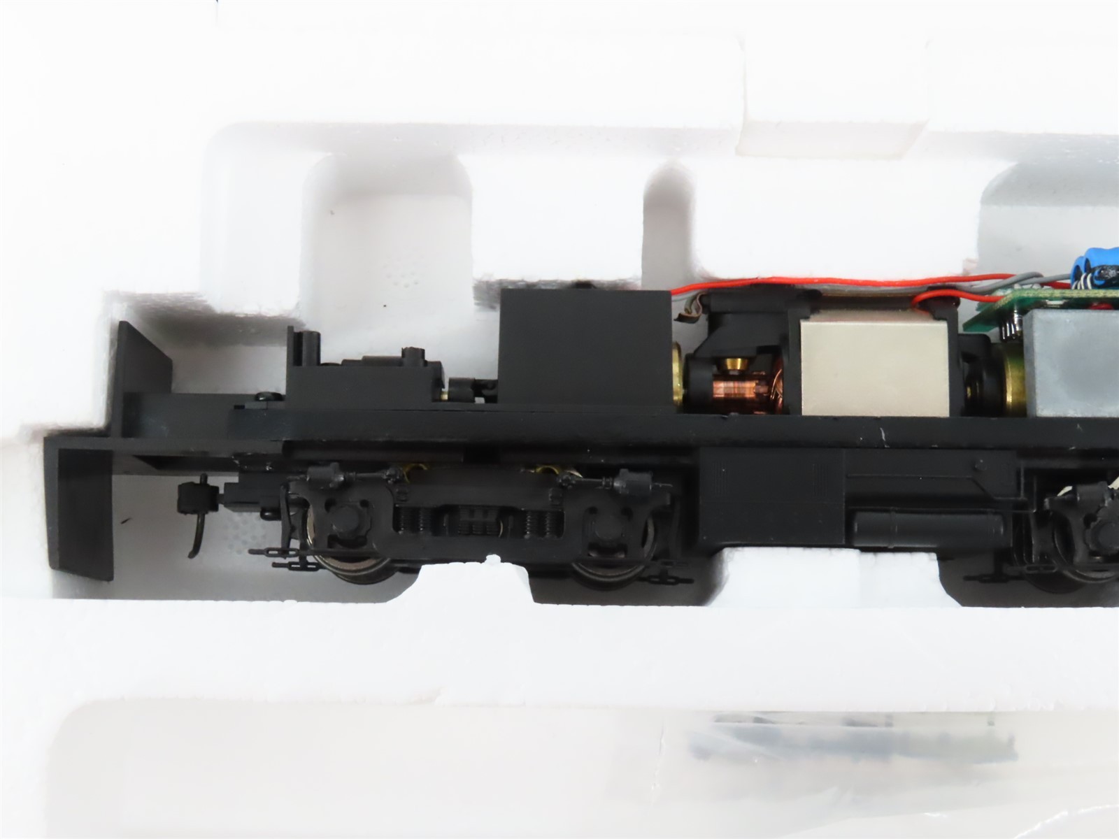 HO Scale Proto 2000 SAL Seaboard Air Line ALCO FB1 Diesel #4300 – BAD GEARS