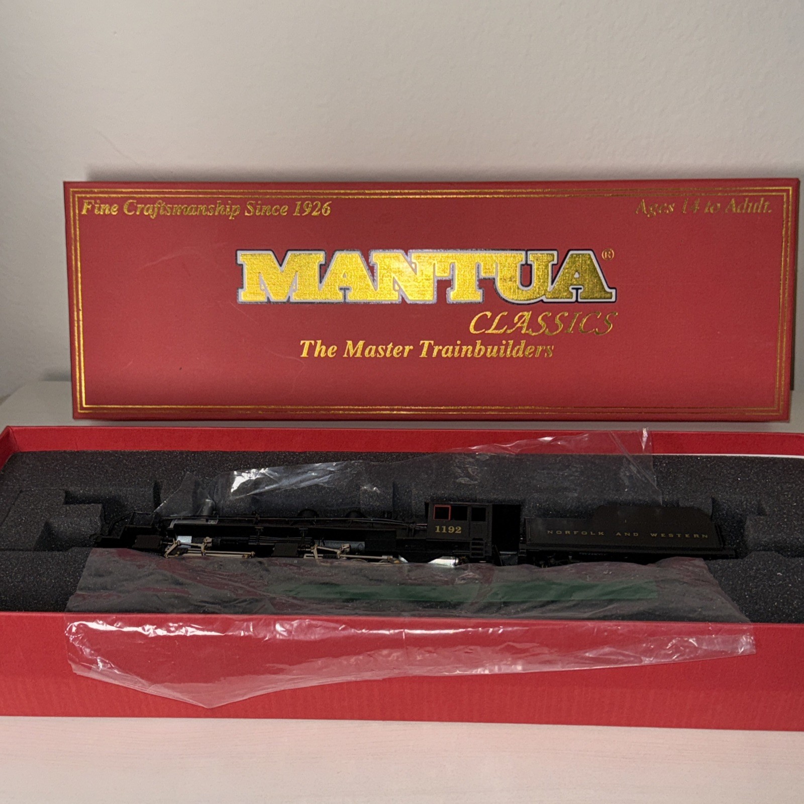 Mantua 345103 2-6-6-2 Norfolk & Western Engine 1192 Articulated Logger &Tender