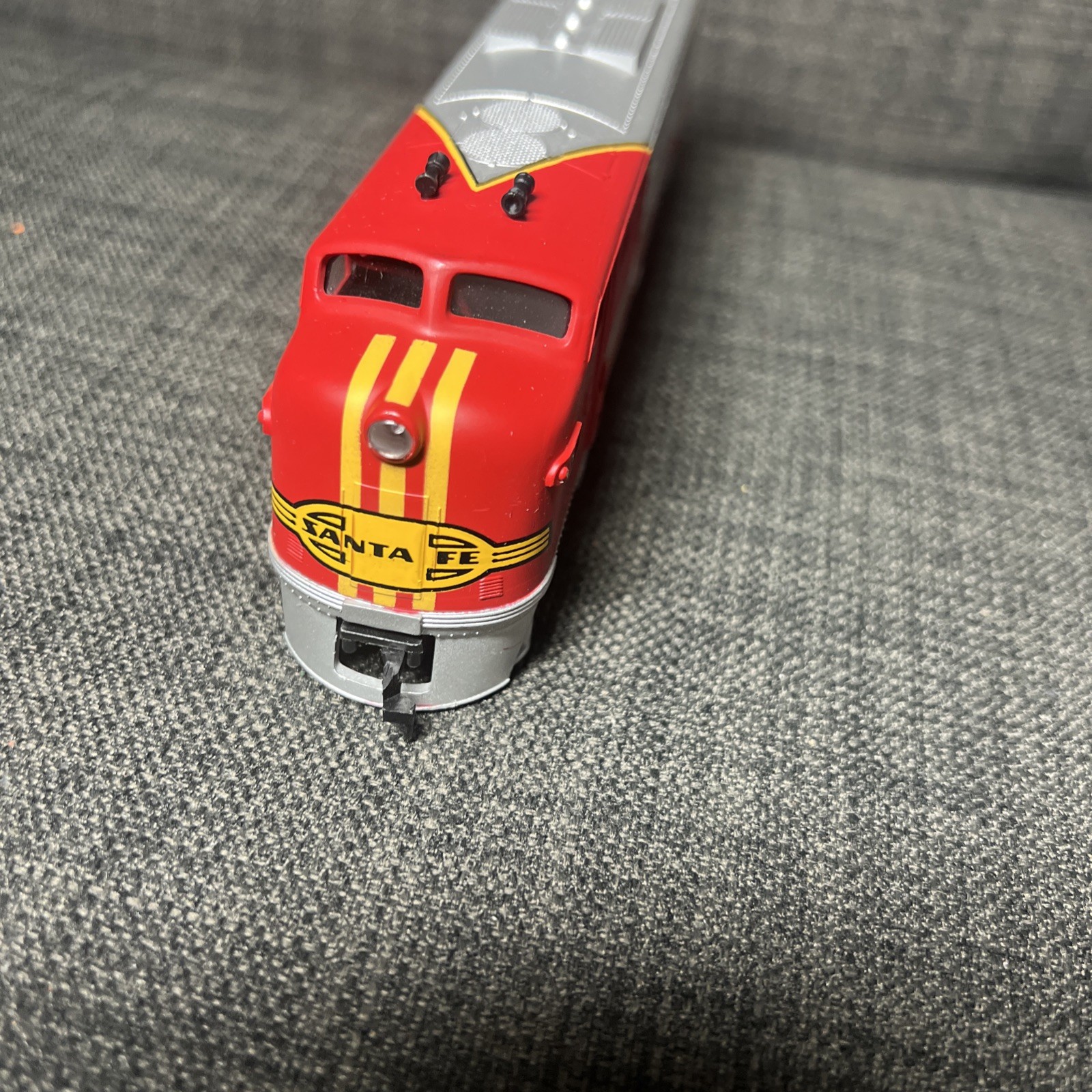 Bachman Santa Fe Deisel Locomotive HO Scale