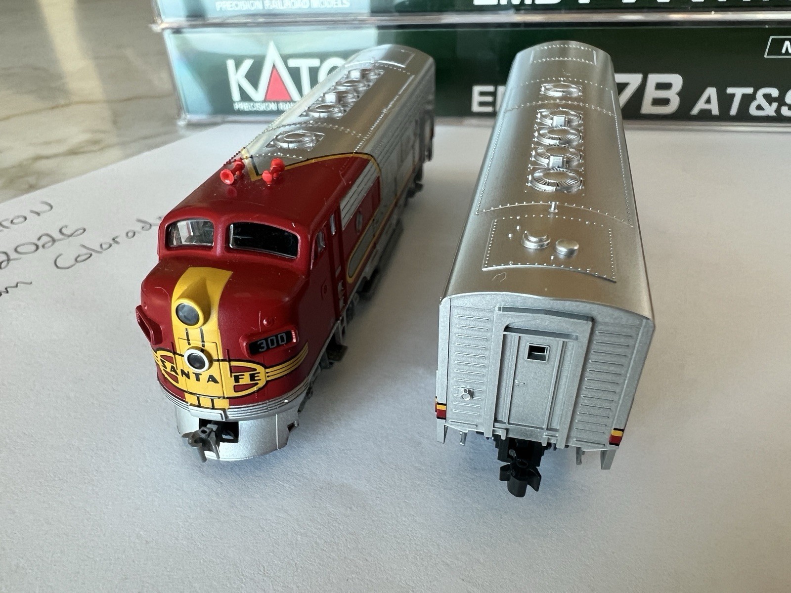 Kato N Scale F7 A-B Unit Set 176-2121 176-2211
