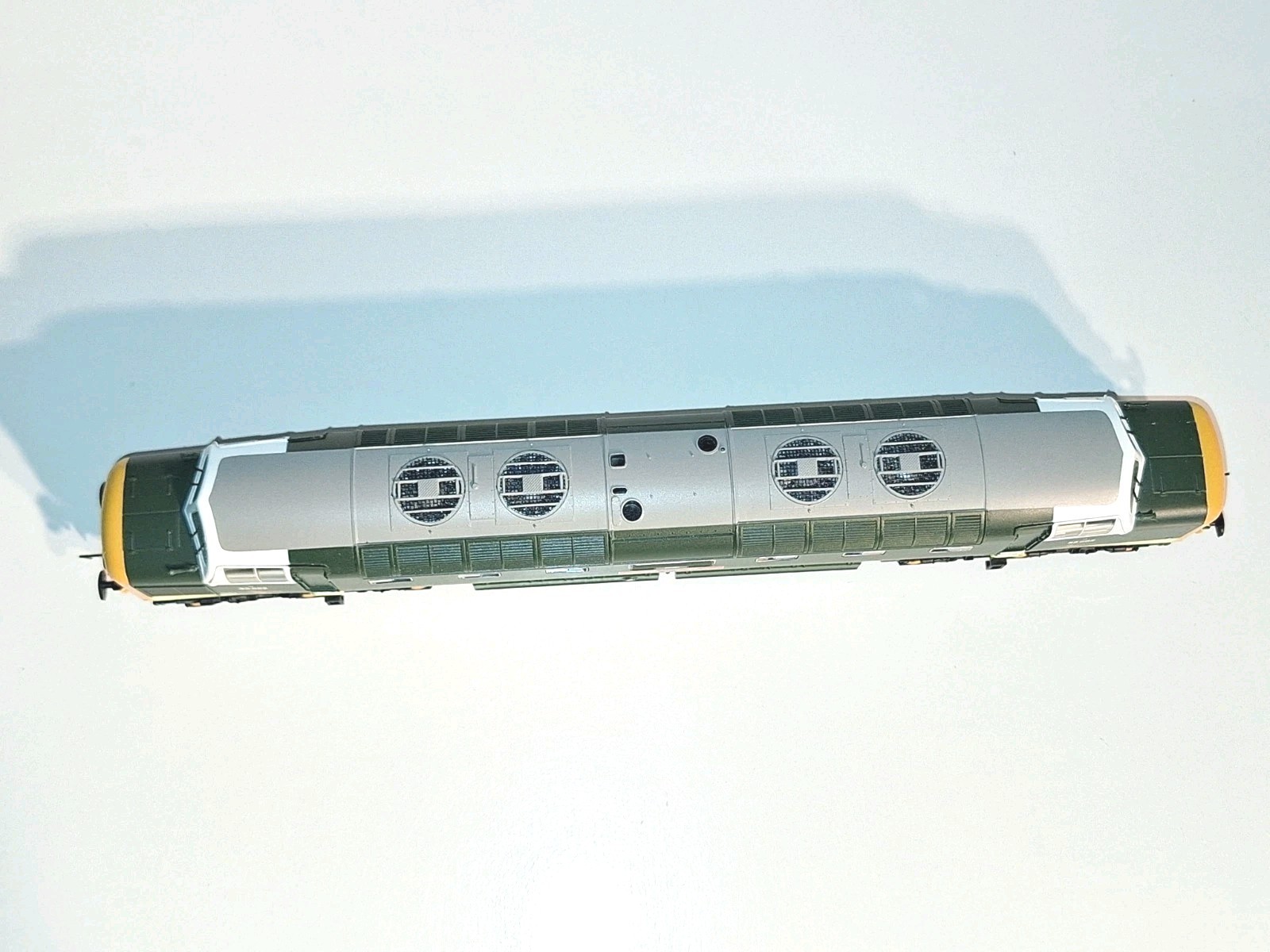Bachmann 32525A Kings Own Diesel Loco. New Old Stock. Mint Cond. Boxed.OO Scale
