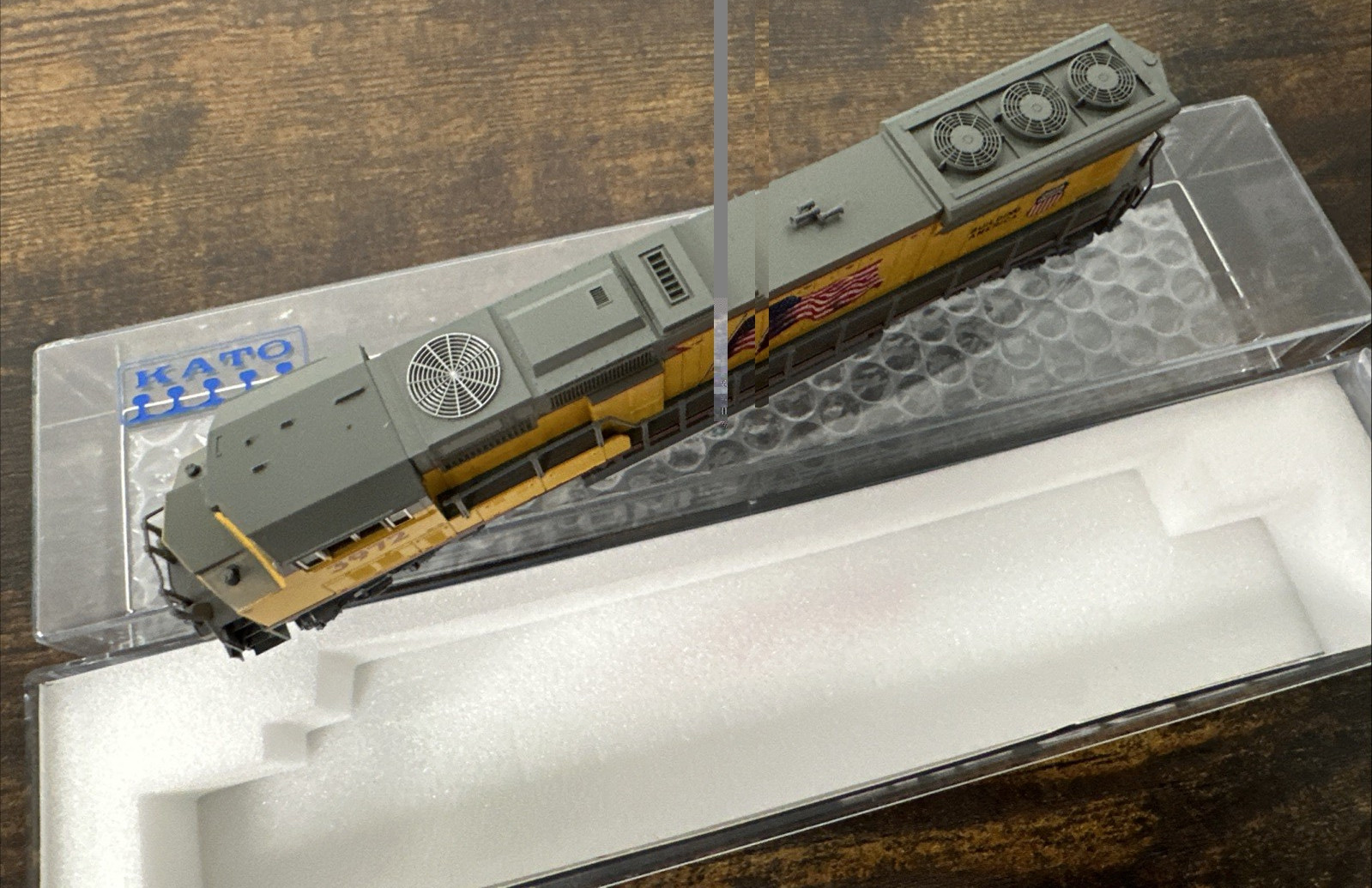 KATO N Scale #176-7504 SD70M Diesel Loco – Union Pacific #3972 w/DCC Needs TLC!
