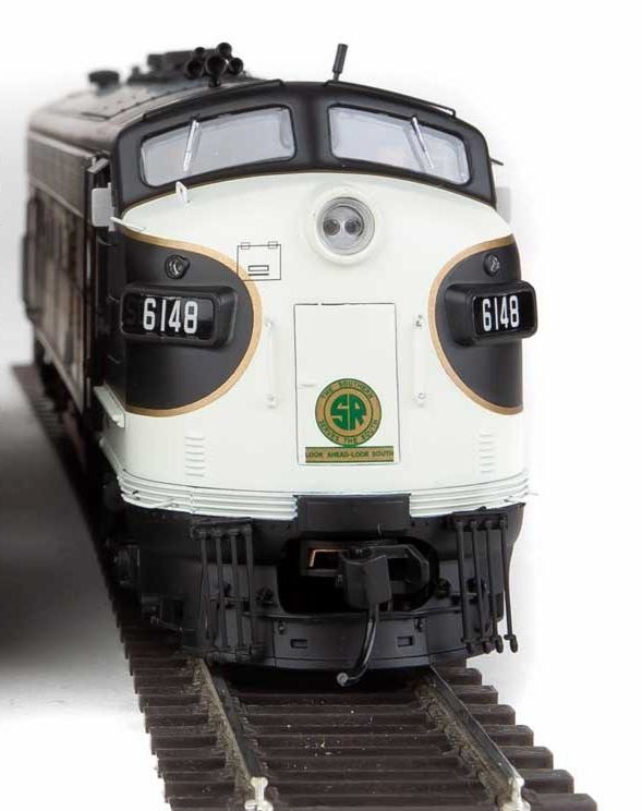 REDUCED! WALTHERS PROTO SOUTHERN FP-7 A UNIT WITH WOW SOUND. ENG#6148
