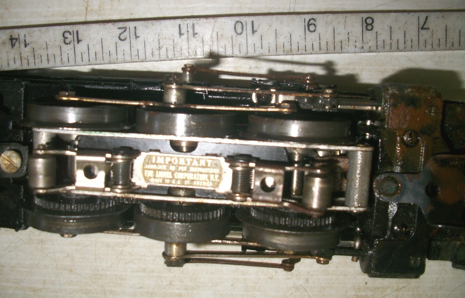Vintage 1950 Lionel 2-6-4 2035 Die-Cast Heavy Metal Locomotive w/Smoke & Whistle