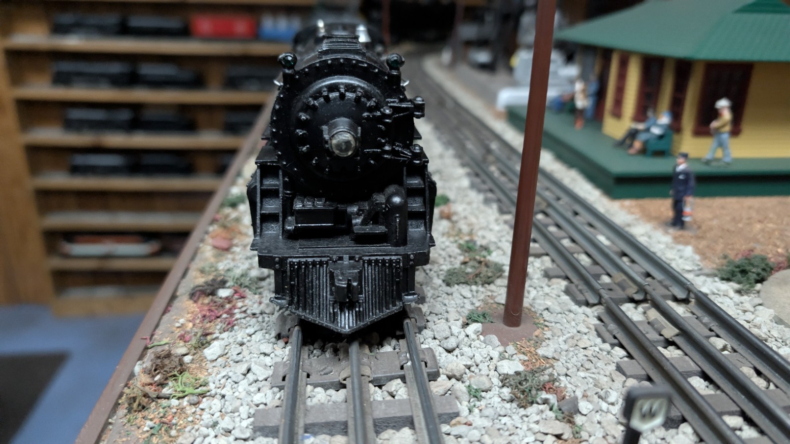 Lionel Postwar 685 Steam Engine with 6026W Whistling Tender