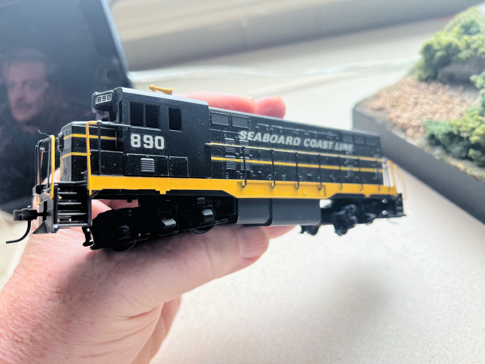 One of a kind Custom HO ATHEARN Fantasy CF-7 SEABOARD COAST LINE SCL #890 DUMMY