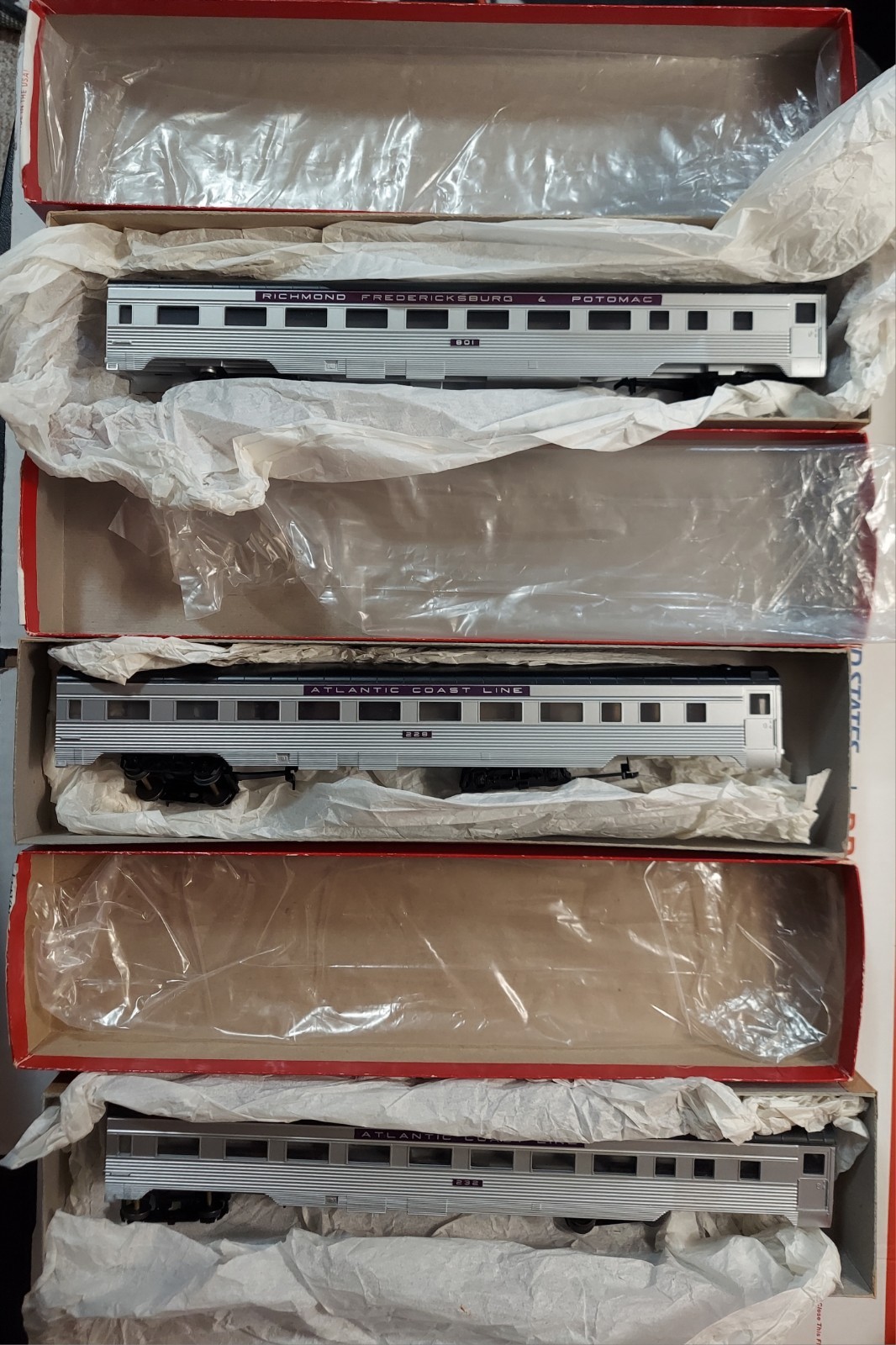 BRANCHLINE TRAINS – HO SCALE ACL 72′ PASSENGER CARS LOT (3): Nice Clean @@