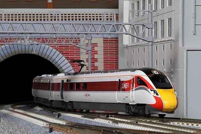 N Scale Kato 10-1674 Hitachi Class 800/2 LNER AZUMA 5-Car Set EMU Railcar BR IET