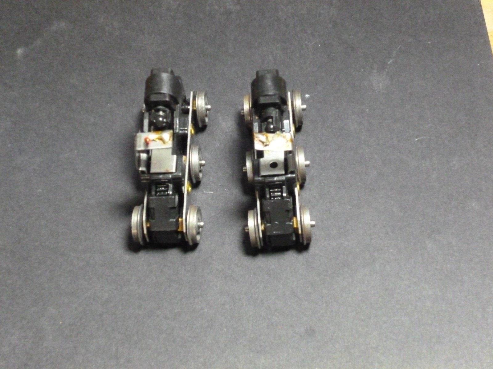 Ho Athearn Diesel locomotive SD9 6 wheel trucks read description