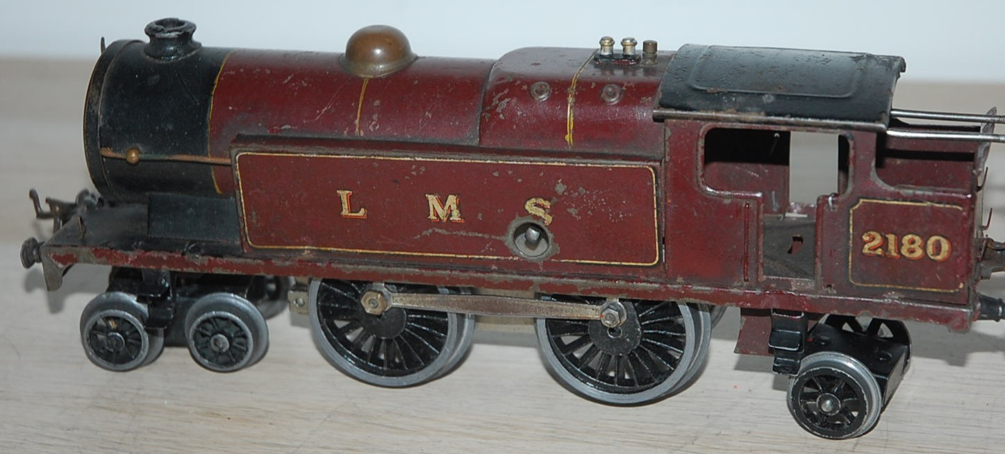 HORNBY O GAUGE CLOCKWORK No 2 SPECIAL TANK LOCOMOTIVE IN RED LMS LIVERY