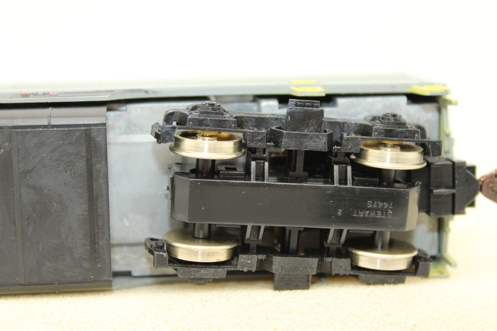 Stewart Bowser HO DL&W Lackawanna Gray Ghost F3 Ph 1 Diesel Locomotive #656 DCC