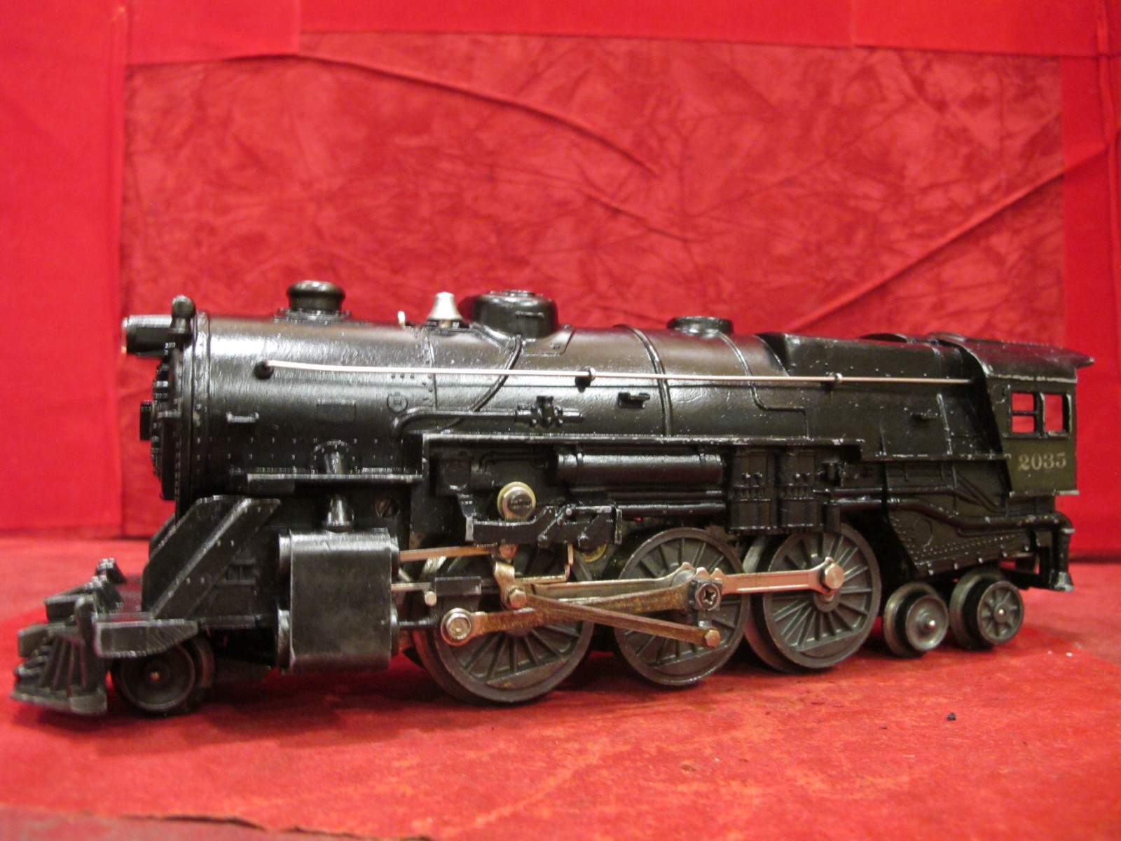 Lionel O Gauge 2035 K-4 Pacific 2-6-4 Steam Locomotive TESTED RUNS,LIGHTS,SMOKES