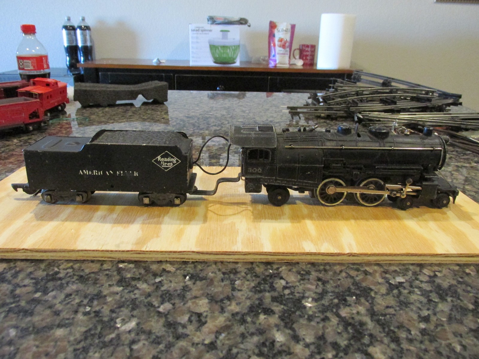 Vintage American Flyer S Gauge Train Set w/ Track 1940’s – 1950’s