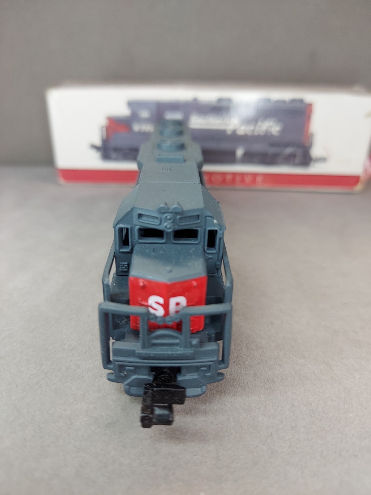 Southern Pacific Railroad No 9725 Locomotive No 418 High Speed With Original Box